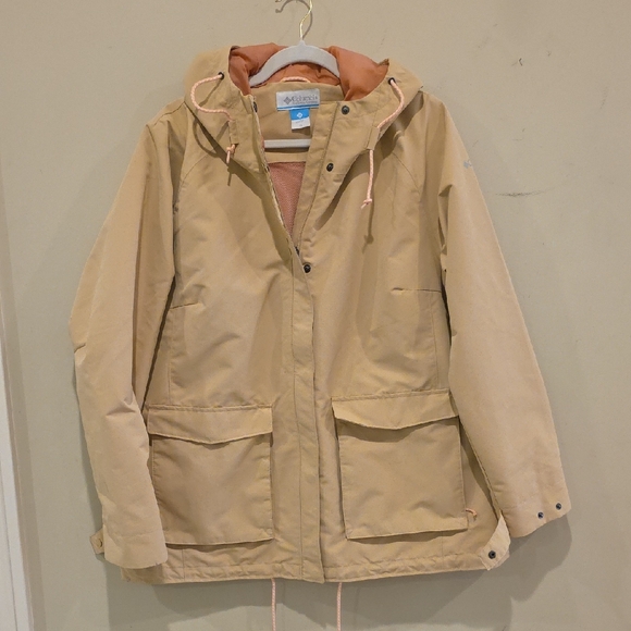 Columbia Jacket with Hood - Picture 1 of 1